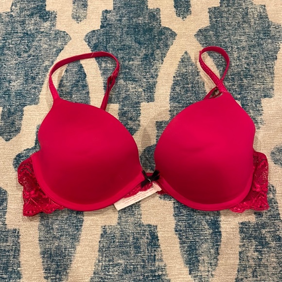 PINK Victoria's Secret Other - Worn condition Victorias Secret Pink Bra